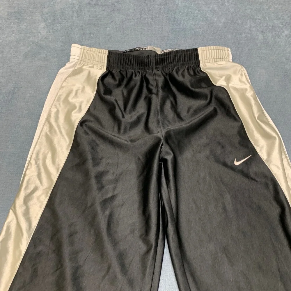 Vintage Nike Track Pants Boys L 14-16 Black Embroidered Swoosh Logo Ankle Zip